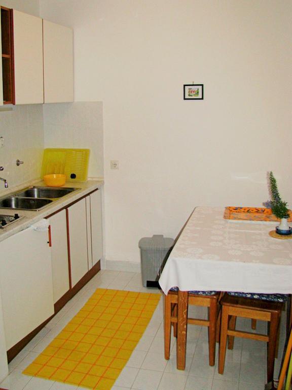 Ljiljana Apartment Okrug Gornji Szoba fotó