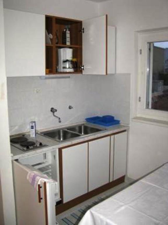 Ljiljana Apartment Okrug Gornji Szoba fotó